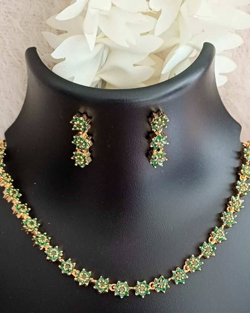 ad-stone-necklace-3