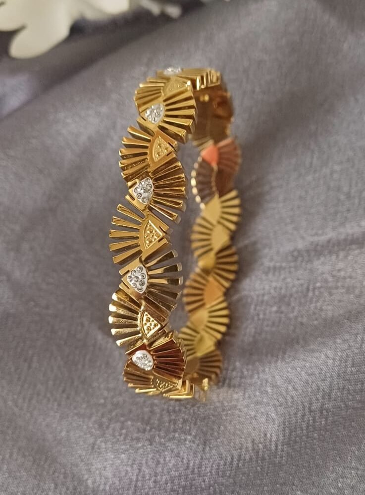 Anti Tarnish Bangle